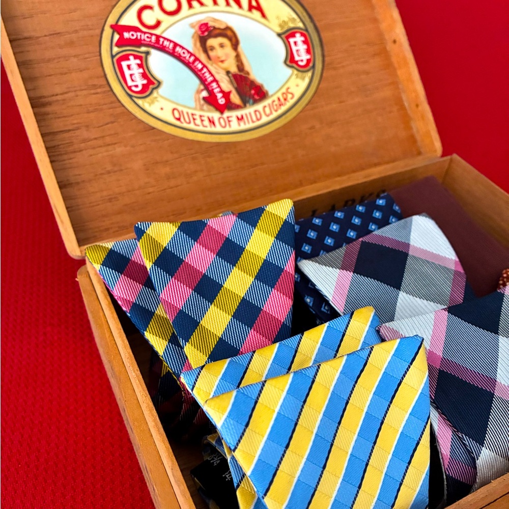 Multicolor Men's Tie Set $ Cigar Box